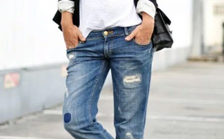 How to Wear Boyfriend Jeans: The Ultimate Styling Guide