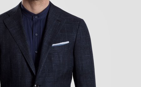 What Colors Go with Navy Clothes? A Men’s Style Guide