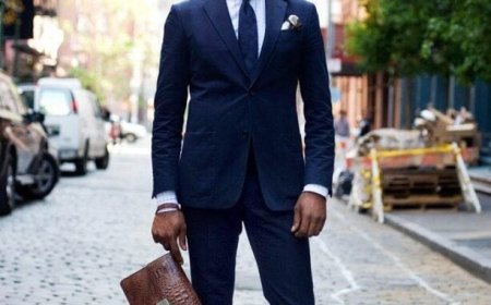 Navy Suit with Navy Shoes: Is It Stylish or Too Much?