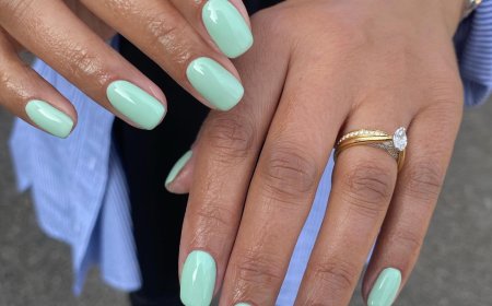 Green Nail Polish for Fall: Shades & Designs That Scream Autumn