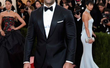 What Is Gala Attire? A Dress Code Decoded