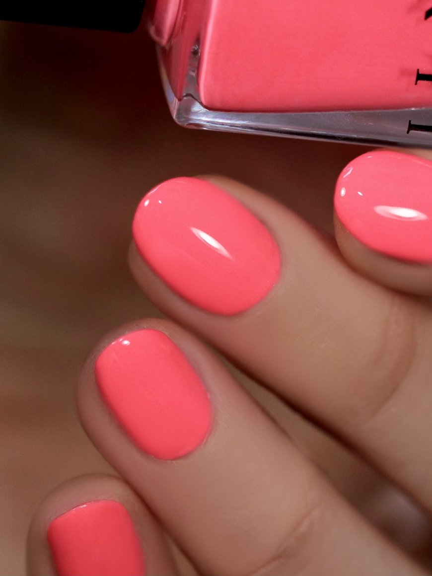 Coral Color Nail Polish: A Vibrant Shade for Every Occasion