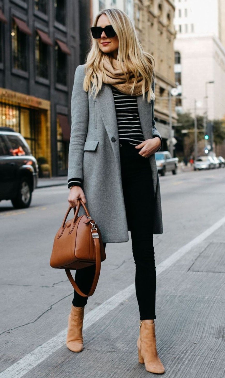 Winter Wedding Outfit Ideas: What to Wear to Stay Elegant & Warm