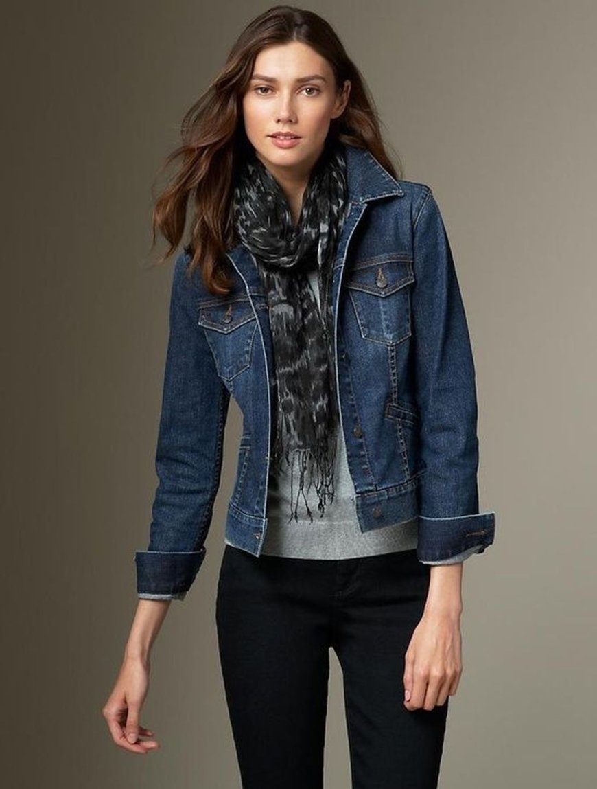 Dark Jeans & Light Denim Jacket: How to Nail the Contrast Look
