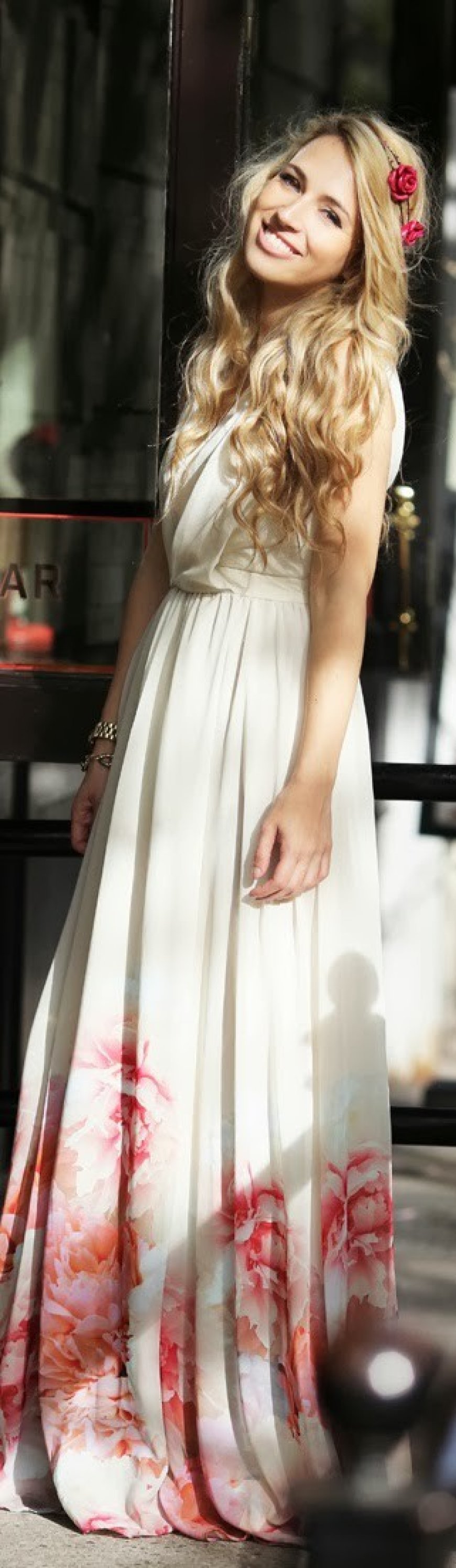 Best Shoes to Wear with a Maxi Dress for a Wedding
