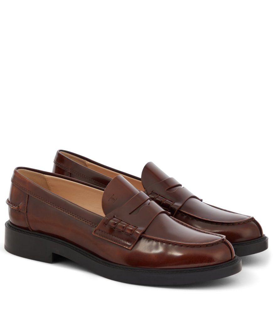 How to Style Brown Leather Penny Loafers for a Timeless Look