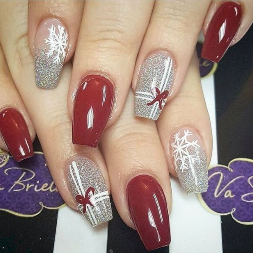 Red & Black Christmas Nails: Festive & Glamorous Holiday Designs